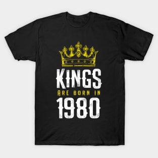 kings are born 1980 birthday quote crown king birthday party gift T-Shirt